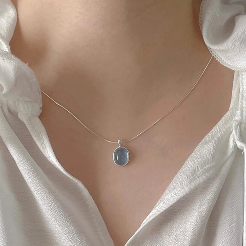 Minimalist Copper Oval Moonstone Aquamarine Pendant Necklace Silver Plated Snake Bone Chain Jewelry Women Gift