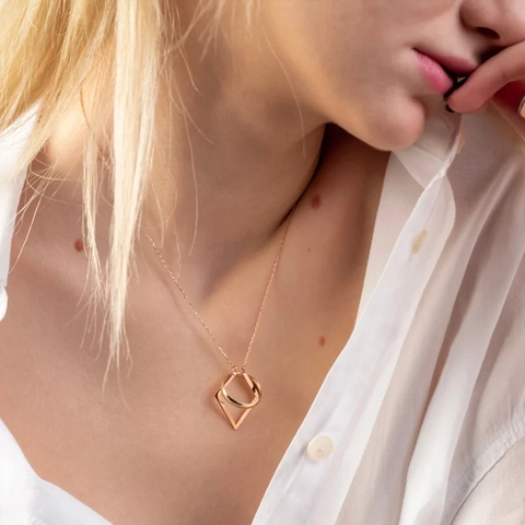 Minimalistische Geometrische Rhombus Halskette Edelstahl Vergoldet Ringhalter Anhänger Halskette Für Damen Mode Täglicher Schmuck