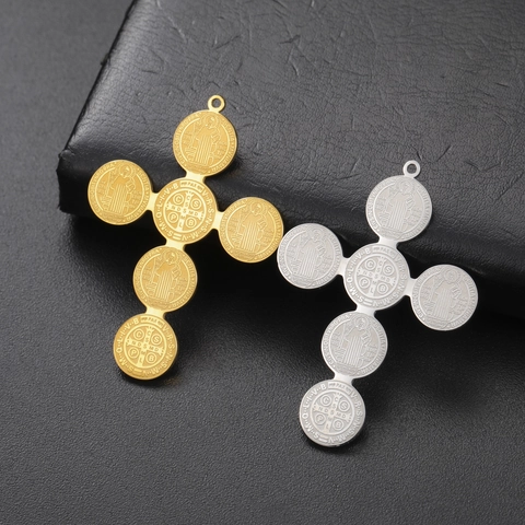 Ciondolo Croce Medaglia di San Benedetto in Acciaio Inossidabile Charm Crocifisso Religioso per Creazione Gioielli Oro Acciaio