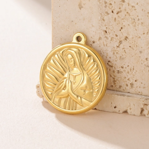 Roestvrij Staal Religieus Maagd Maria Hanger Vintage Rond Embossed Charm Voor DIY Ketting Sieraden Maken Cadeau