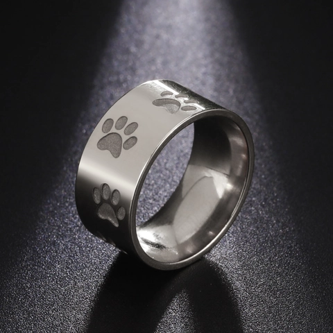 Cute Cat Paw Print Stainless Steel Ring Wide Band Animal Tracks Finger Ring For Men Women Pet Lovers Jewelry Gift