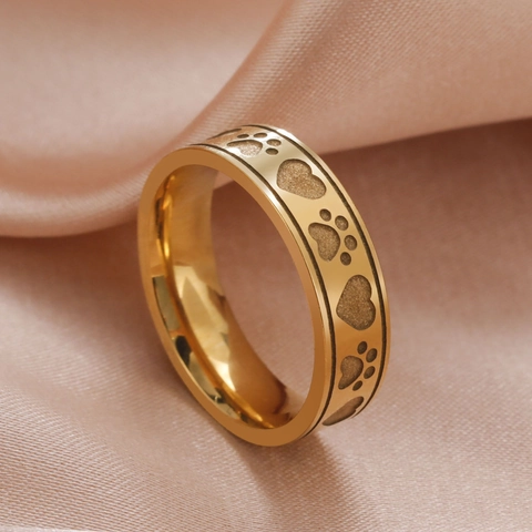 Minimalist Stainless Steel Cat Paw Print Heart Ring Engraved Sandblasted Band Ring For Unisex Couples Daily Jewelry Gift
