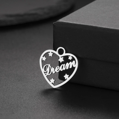 Ciondolo a Cuore Cavo in Acciaio Inossidabile Di Moda Con Lettera Dream E Stelle Per Accessori Per La Creazione Di Gioielli Fai-da-te