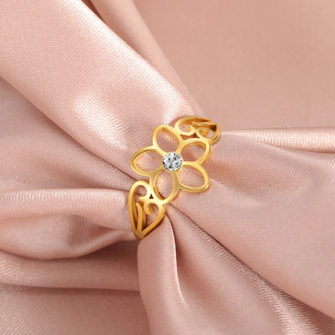 Elegant Stainless Steel Flower Ring For Women Hollow Five Petal Rhinestone Inlaid Korean Style Fashion Finger Jewelry