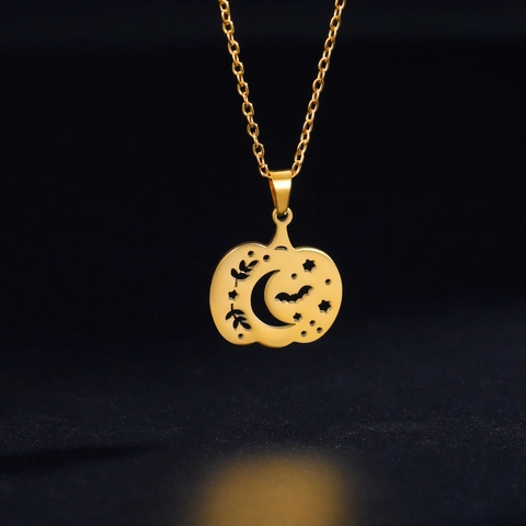 18K Gold Plated 304 Stainless Steel Halloween Pumpkin Moon Bat Hollow Pendant Necklace For Women Party Fashion Jewelry Gift