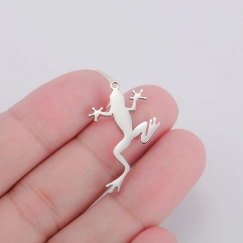 Stainless Steel Frog Pendant Animal Charm For DIY Jewelry Making Necklace Bracelet Earrings Small Frog Hanging Accessory