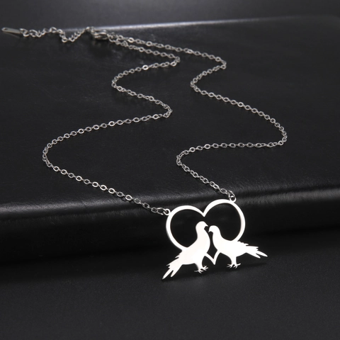 Collana con Pendente in Acciaio Inossidabile a Forma di Cuore Piccione Montagna per Uomo Donna Gioielli di Moda Regalo