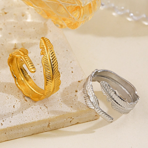 Mode 18K Vergoldet Edelstahl Blatt Feder Offener Ring Für Damen Verstellbar Personalisierter Schmuck Fingerring