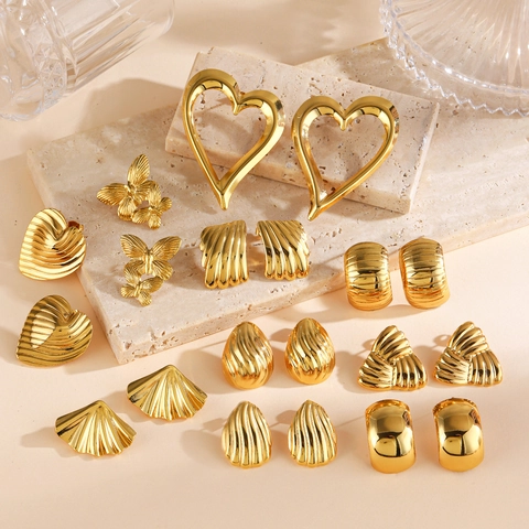 Stainless Steel Geometric Stud Earrings Vintage Gold Plated Heart Butterfly Shell Fan Shape For Women Fashion Jewelry