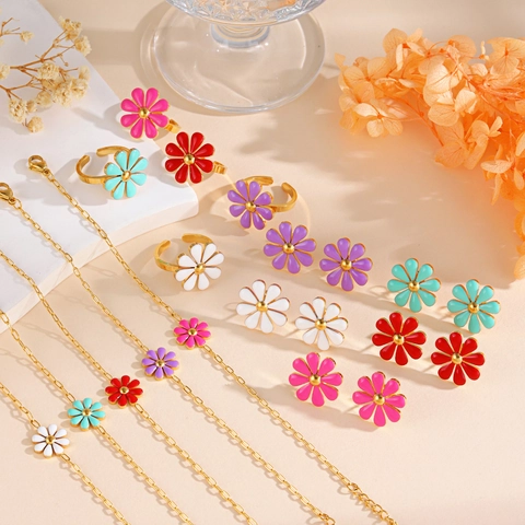 Edelstahl Gänseblümchen Schmuckset Emaille Ohrstecker Verstellbarer Ring Armband Für Damen Mode Schmuck