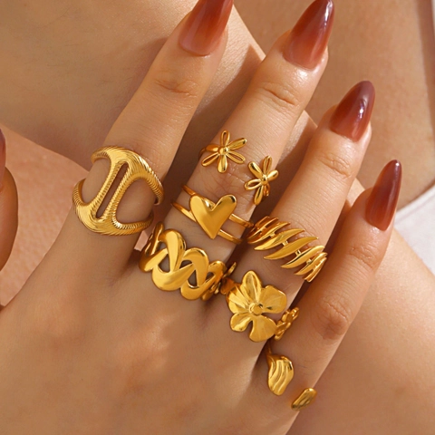 Western Fashion Stainless Steel Open Ring Adjustable Flower Heart Geometric Hip Hop Minimalist Ring Jewelry For Women