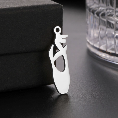 Minimalist Stainless Steel Ballet Pointe Shoe Pendant Necklace For Women Girls Polished Ballerina Jewelry Gift For Daily Wear