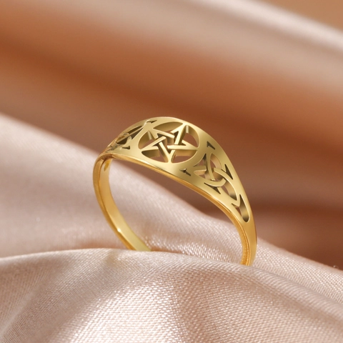 Bague Pentagramme Ajourée en Acier Inoxydable Vintage Nœud Celtique Mystérieuse Wicca Star Band pour Homme Femme Bijoux Unisexe