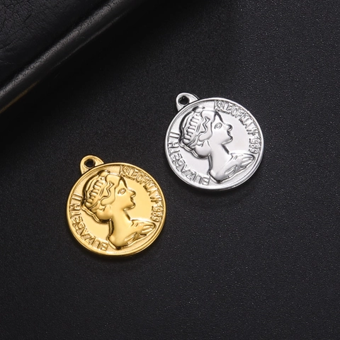 Vintage Stainless Steel Queen Elizabeth II Coin Pendants For DIY Jewelry Making Retro Relief Round Coins Charms Metal Accessories