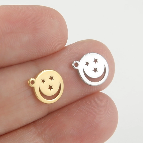 Pendentif Rond Ajouré en Acier Inoxydable avec Visage Souriant Étoile Lune pour Accessoire de Bijouterie DIY