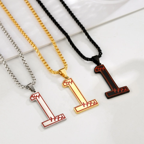 Collier Pendentif Chiffres Arabes 0-9 en Acier Inoxydable Punk Design Point de Baseball Sportif Bijoux de Mode Hip Hop pour Hommes