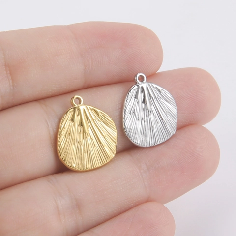 Stainless Steel Shell Fan Shaped Pendant With Radial Texture Irregular Round Tag DIY Jewelry Making Accessory For Women
