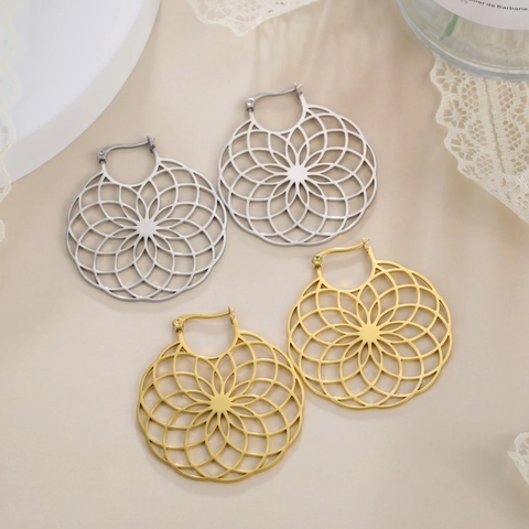 Stainless Steel Mandala Hoop Earrings For Women Bohemian Geometric Hollow Out Floral Round Earrings Ethnic Jewelry Gift