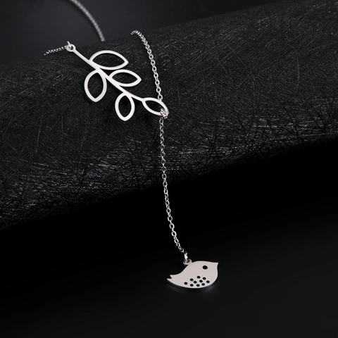 Stainless Steel Leaf And Bird Pendant Necklace For Women Dainty Y-Shaped Lariat Chain Nature Inspired Elegant Jewelry Gift