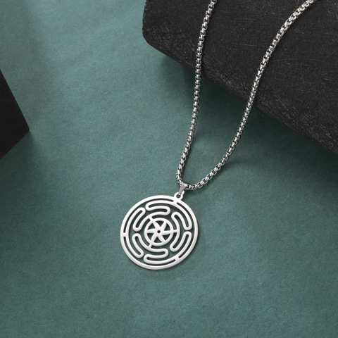 Men's Punk Stainless Steel Hecate's Wheel Labyrinth Pendant Necklace Retro Round Hollow Mystery Mythology Box Chain Jewelry