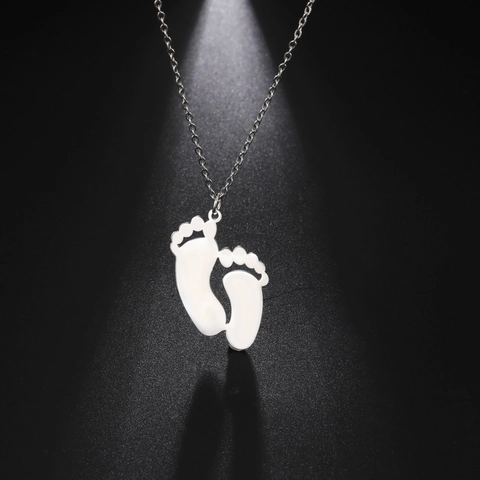 Minimalistische 304 Edelstahl Baby Fußabdruck Anhänger Halskette 18K Vergoldet Spiegelpoliert Gedenkschmuck Für Damen