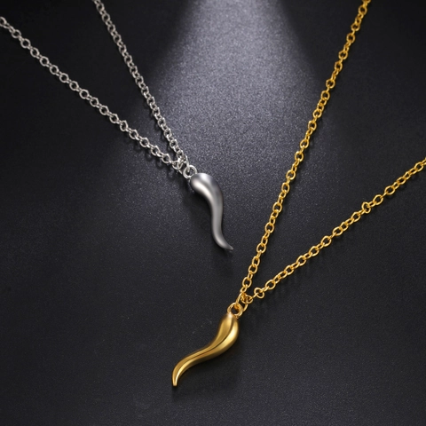 Minimalist Italian Horn Cornicello Pendant Necklace For Women Alloy Gold Silver Plated Lucky Chili Horn Amulet Jewelry Gift