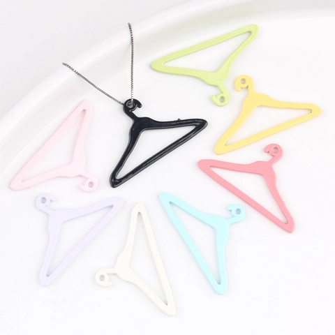 Legering Kledinghanger Vorm Charms Macaron Kleur Geschilderde Zinklegering Hangers Voor DIY Ketting Armband Oorbel Sieraden Maken Accessoires