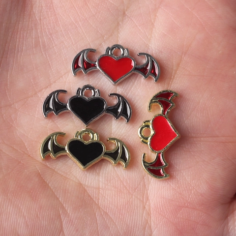 Gothic Herz Fledermausflügel Anhänger Legierung Tropföl Emaille Charms Für DIY Halskette Armband Herstellung Halloween Schmuck Zubehör
