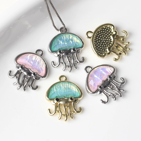 Minimalist Jellyfish Shape Alloy Resin Inlay Pendant For DIY Necklace Bracelet Making Accessory Iridescent Marine Jewelry Charm For Women