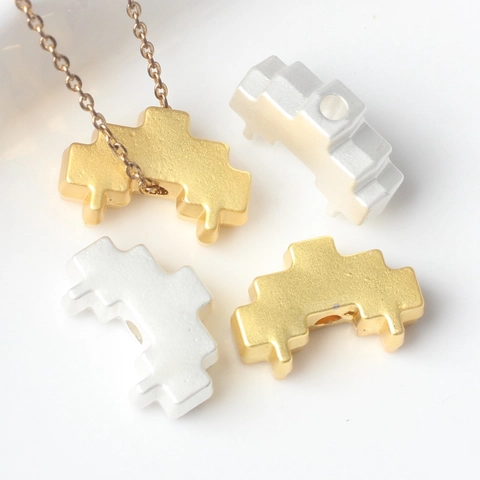 Cuentas Espaciadoras de Aleación Pixel Art Retro 8-Bit Forma de Nube Accesorios para Joyería DIY Collar Pulsera Artesanal