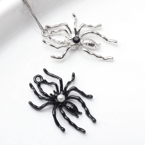 Ciondoli a Forma di Ragno in Lega Con Strass Perla Artificial d'Imitazione Gotico Halloween Ciondoli per DIY Gioielli Collane Accessori