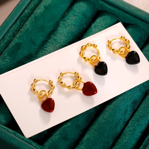 Boucles d'Oreilles Pendantes Cœur en Émail Style Vintage Français Élégantes Boucles d'Oreilles Pendantes en Cuivre Plaqué Or Femme