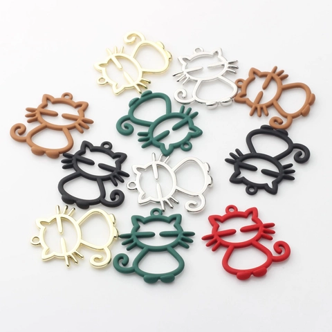 Breloques de Pendentif de Chat en Alliage Évidé pour la Fabrication de Bijoux DIY Accessoires Suspendus pour Bijoux Faits à la Main