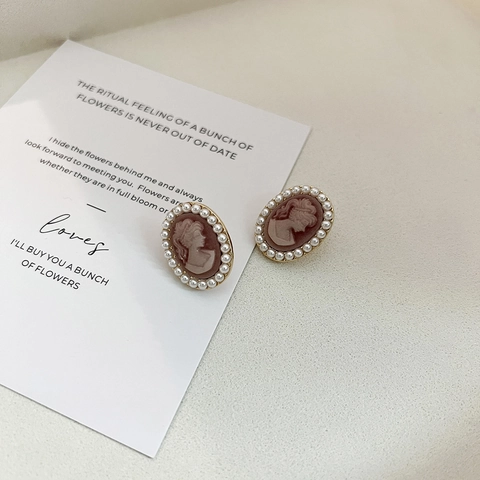 French Vintage Cameo Portrait Stud Earrings With 925 Sterling Silver Post Faux Artificial Pearl Inlaid Gold Alloy Jewelry For Women
