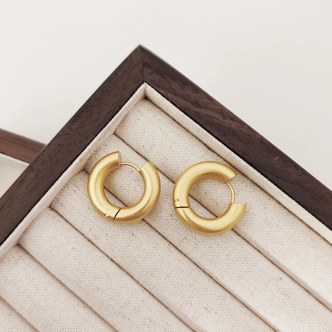 Pendientes de Aro Gruesos de Cobre Retro Minimalistas Chapados en Oro Plata Mate Círculo Geométrico Joyería de Moda Accesorios para Mujer