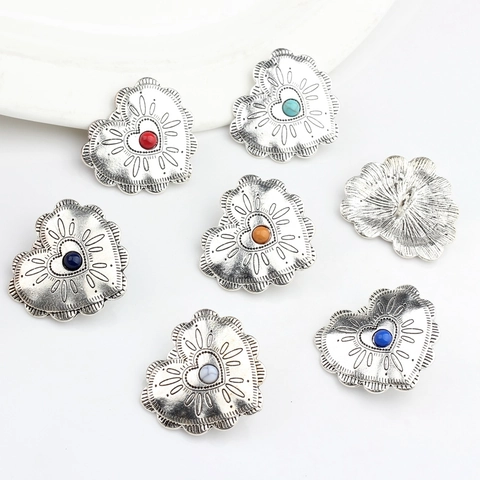 Vintage Heart Shaped Zinc Alloy Charms Bohemian Scalloped Edge Rhinestone Buttons For DIY Jewelry Making Clothing Decoration