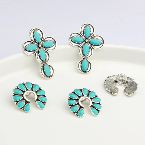 Vintage Zinc Alloy Turquoise Decorative Buttons For DIY Jewelry Making Bohemian Style Cross And Horseshoe Pattern Charms