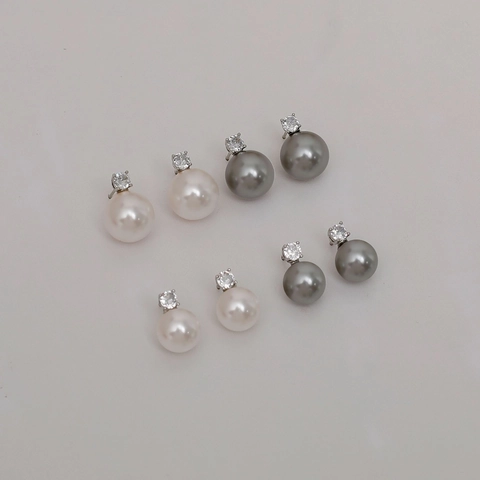 Élégantes Boucles d'Oreilles Clous en Perle Artificielle Ronde et Zirconia pour Femmes Bijoux en Cuivre avec Tige en Argent Sterling 925 Option Clip