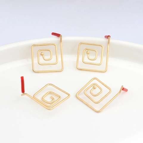Fournitures de Boucles d'Oreilles Minimalistes en Alliage de Zinc Spirale Géométrique pour Bijoux DIY Or Mat Perle Artificielle