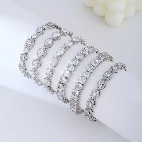 Lussuoso Set Bracciali in Rame Zirconia Geometrico Vintage per Donna Placcato Argento Cristallo Tennis Goccia Ovale Gioielli