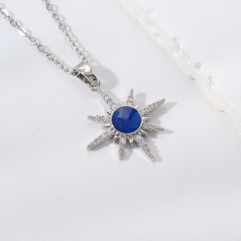 Luxury Eight-pointed Star Starry Sky Pendant Necklace Copper Rhinestone Blue Stone Elegant Fashion Jewelry For Women Birthday Gift