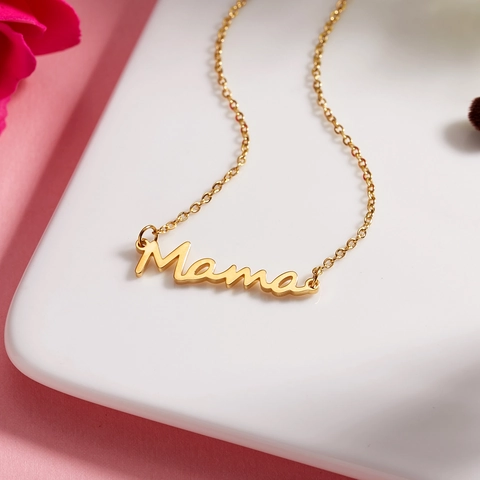 Collier Pendentif Lettre Mama en Acier Inoxydable pour Femme Or Argent Bijoux de Mode Minimaliste Cadeau Fête des Mères