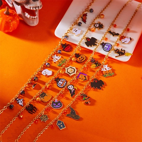 Collier Pendentif Émail Halloween Chaîne Alliage Doré Avec Charmes Citrouille Fantôme Chauve-souris Chat Chapeau de Sorcier Bijoux Gothiques Femme