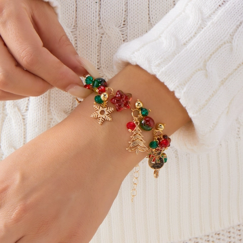 Festive Christmas Charm Bracelet For Women Gold Alloy Red Green Beaded Santa Claus Christmas Tree Elk Pendant Bracelet Jewelry Gift