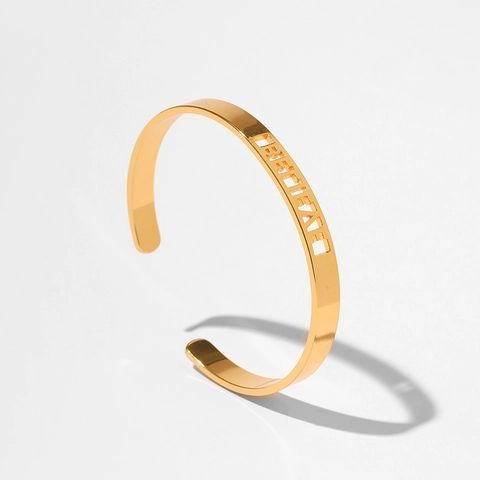 Minimalistische Kupfer 18K Vergoldete Hohle Buchstaben Armspange Für Damen Lucky Wish Love Dream Believe Offene Armreif Schmuck