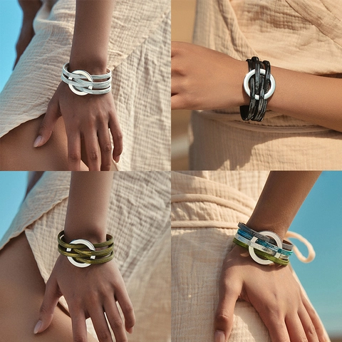 Bracelet Multi-rangs en Cuir Bohème pour Femmes Design Enroulé Vintage Avec Grand Anneau en Métal Fermoir Magnétique Bijoux de Vacances