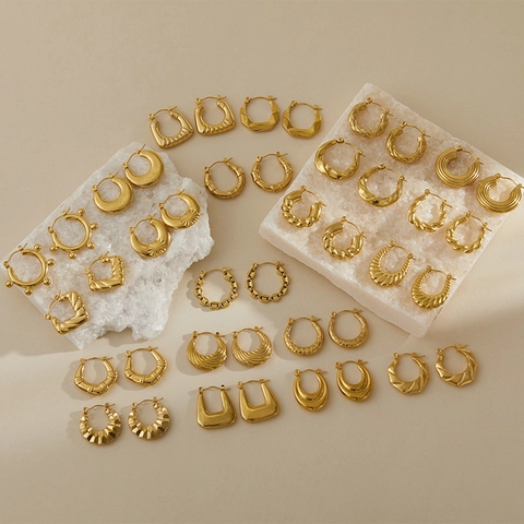 Orecchini a Cerchio Geometrici in Acciaio Inossidabile per Donna Minimalisti Placcati in Oro Torto Design a Costine Bambù Modello Gioielli retrò