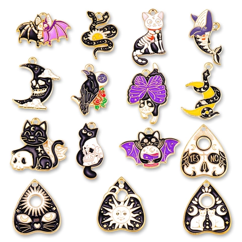 Breloques d'Halloween Gothiques en Alliage d'Émail pour DIY Bijoux Mystérieux Chat Chauve-souris Squelette Serpent Lune Pendentifs