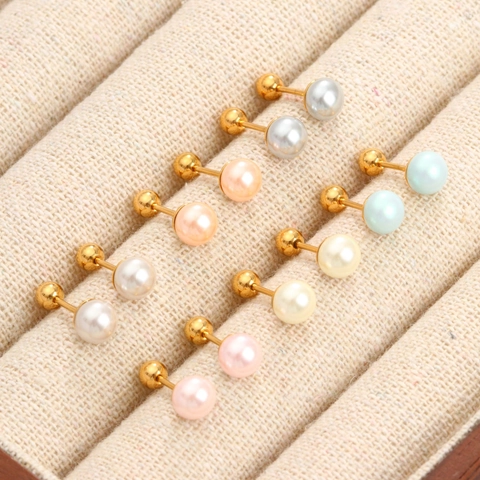 Elegantes Pendientes de Botón de Acero de Titanio y Perlas Artificiales para Mujer Chapados en Oro 18K Regalo de San Valentín
