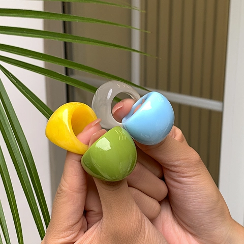 Trendige Chunky Acrylharz Ringe Bonbonfarben Geometrisches Breites Band Fingerring Für Damen Minimalistischer Modeschmuck Zubehör